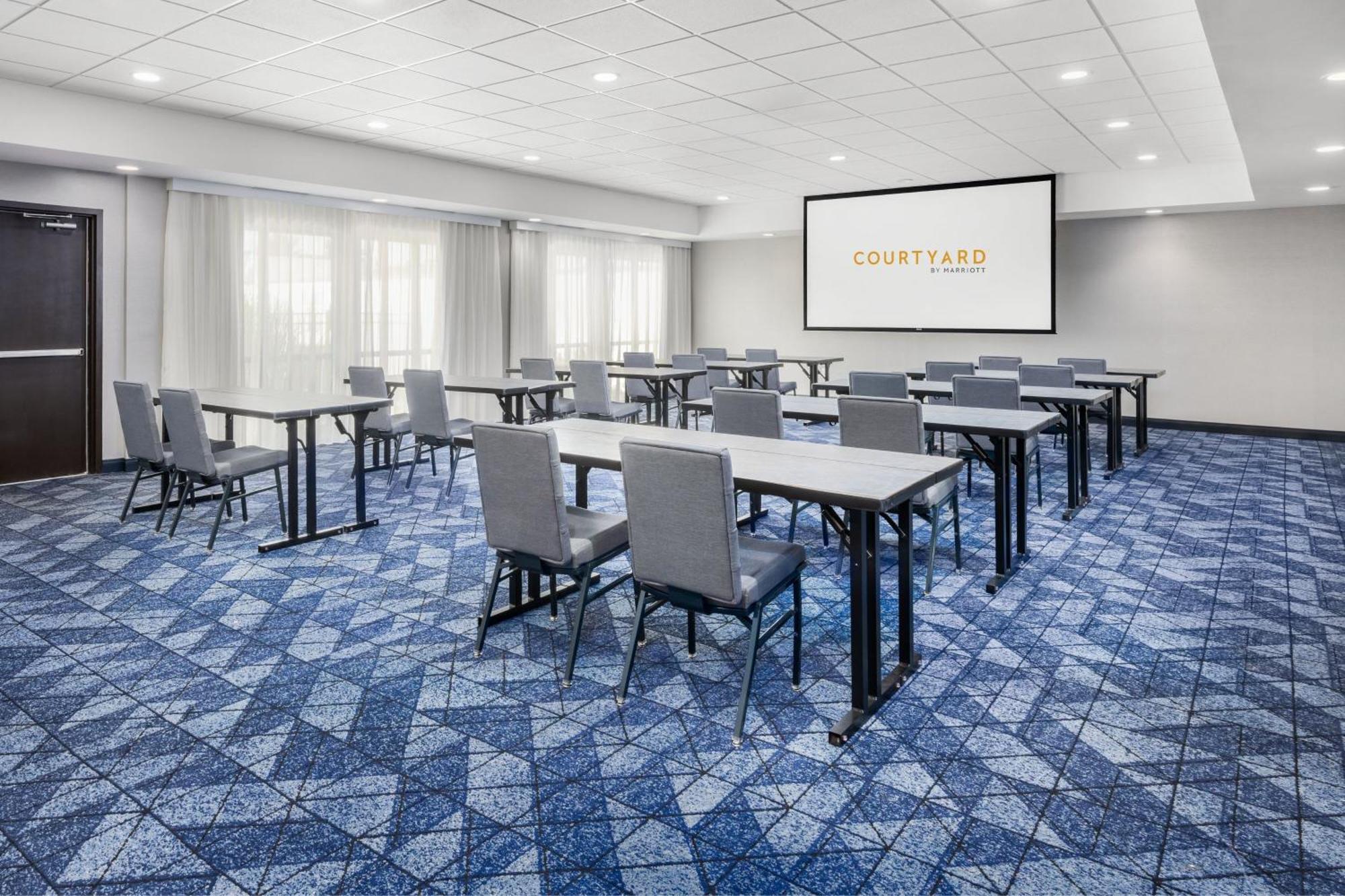 Courtyard By Marriott Auburn Ξενοδοχείο Εξωτερικό φωτογραφία