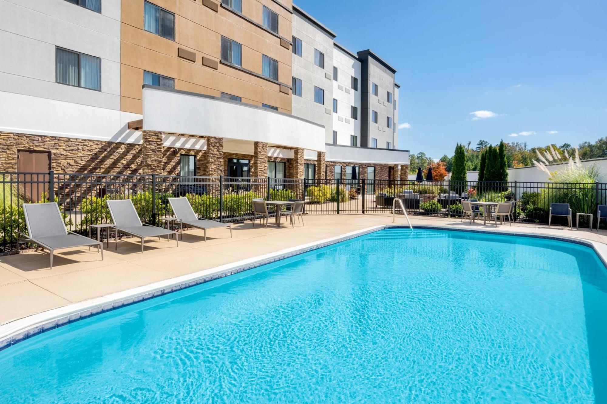 Courtyard By Marriott Auburn Ξενοδοχείο Εξωτερικό φωτογραφία