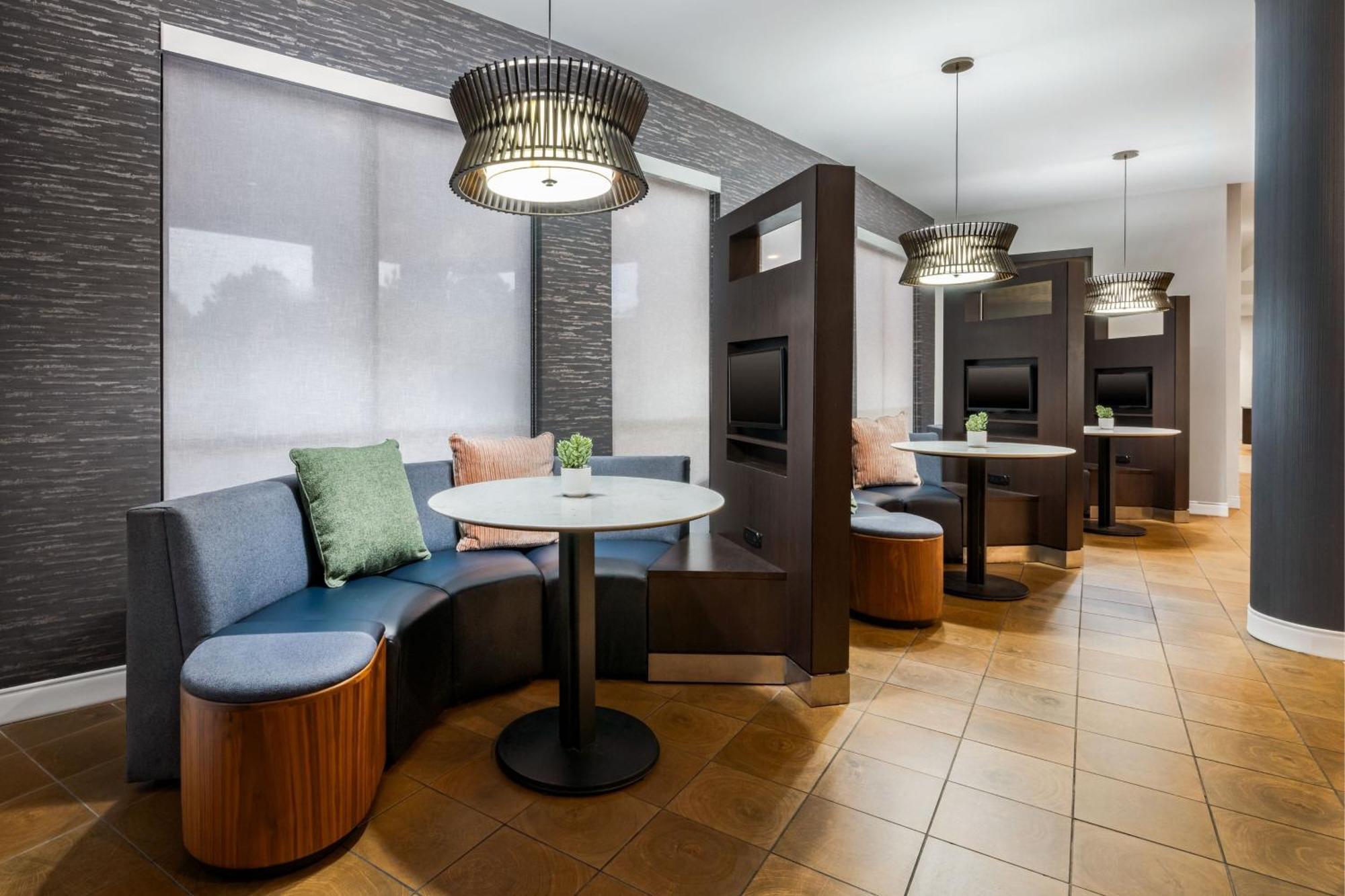 Courtyard By Marriott Auburn Ξενοδοχείο Εξωτερικό φωτογραφία