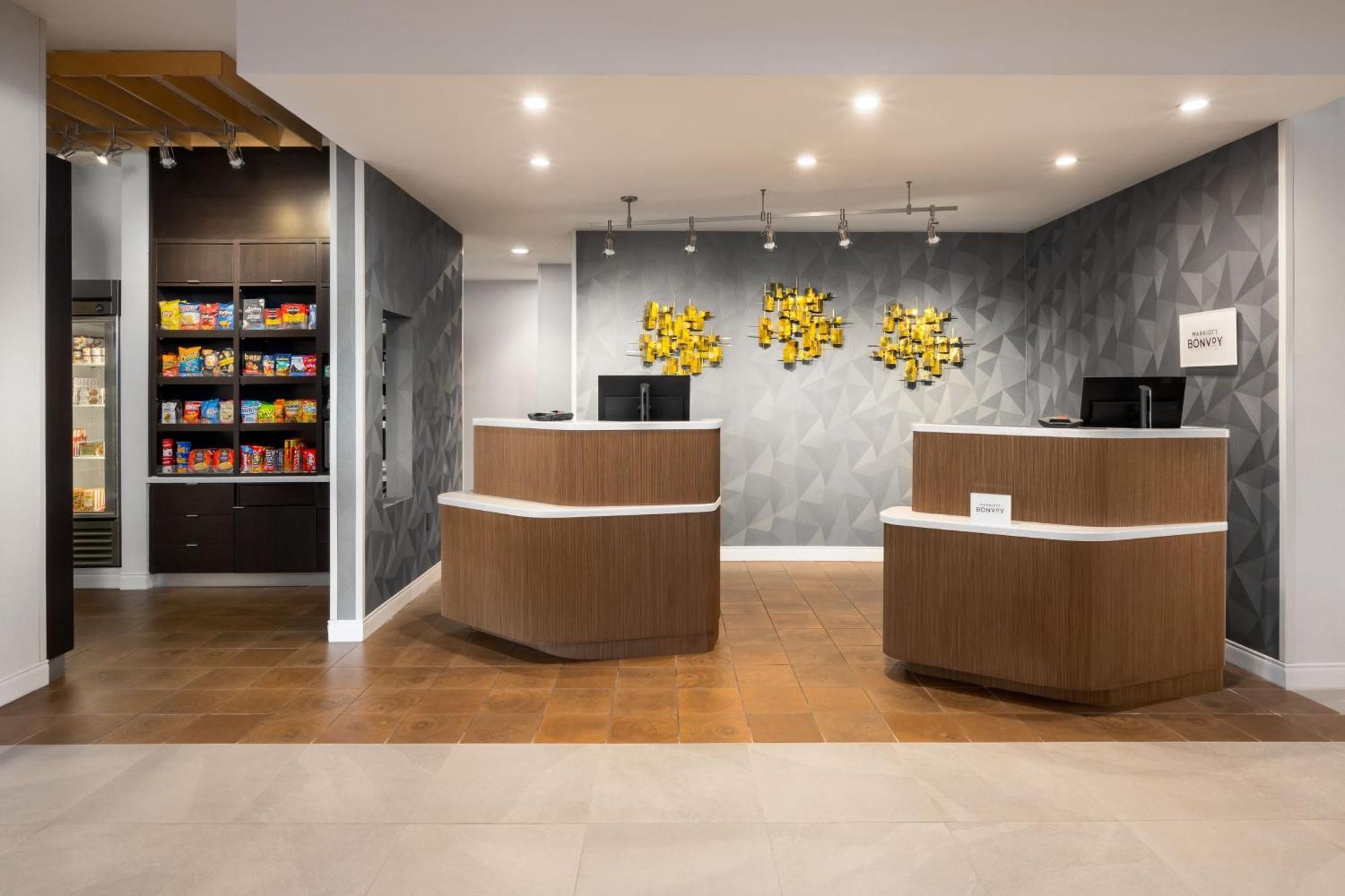 Courtyard By Marriott Auburn Ξενοδοχείο Εξωτερικό φωτογραφία